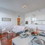 Aparthotel Arona Апартаменты