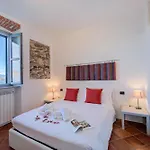 Aparthotel Arona شقة أرونا