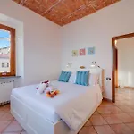 شقة Aparthotel Arona