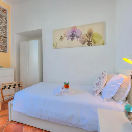 Aparthotel Arona 4* 阿罗纳