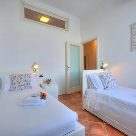 Aparthotel Arona Apartman Arona