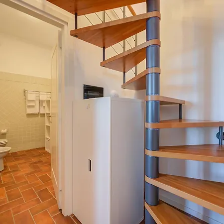 - Happy Apartment