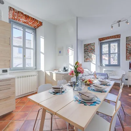 Apartment - Happy