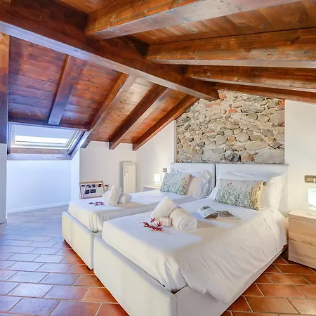 Aparthotel Arona Apartman 4*