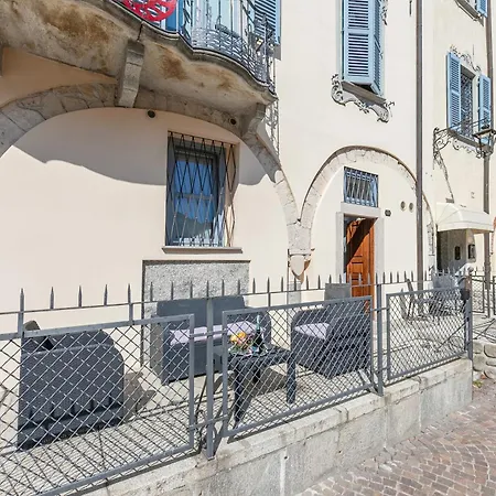- Happy Apartment 4*