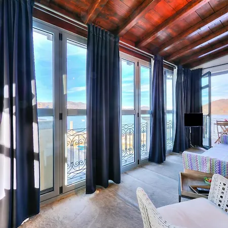 Aparthotel Arona