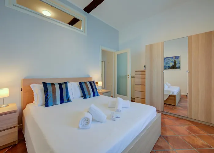 Aparthotel Arona 4* Арона